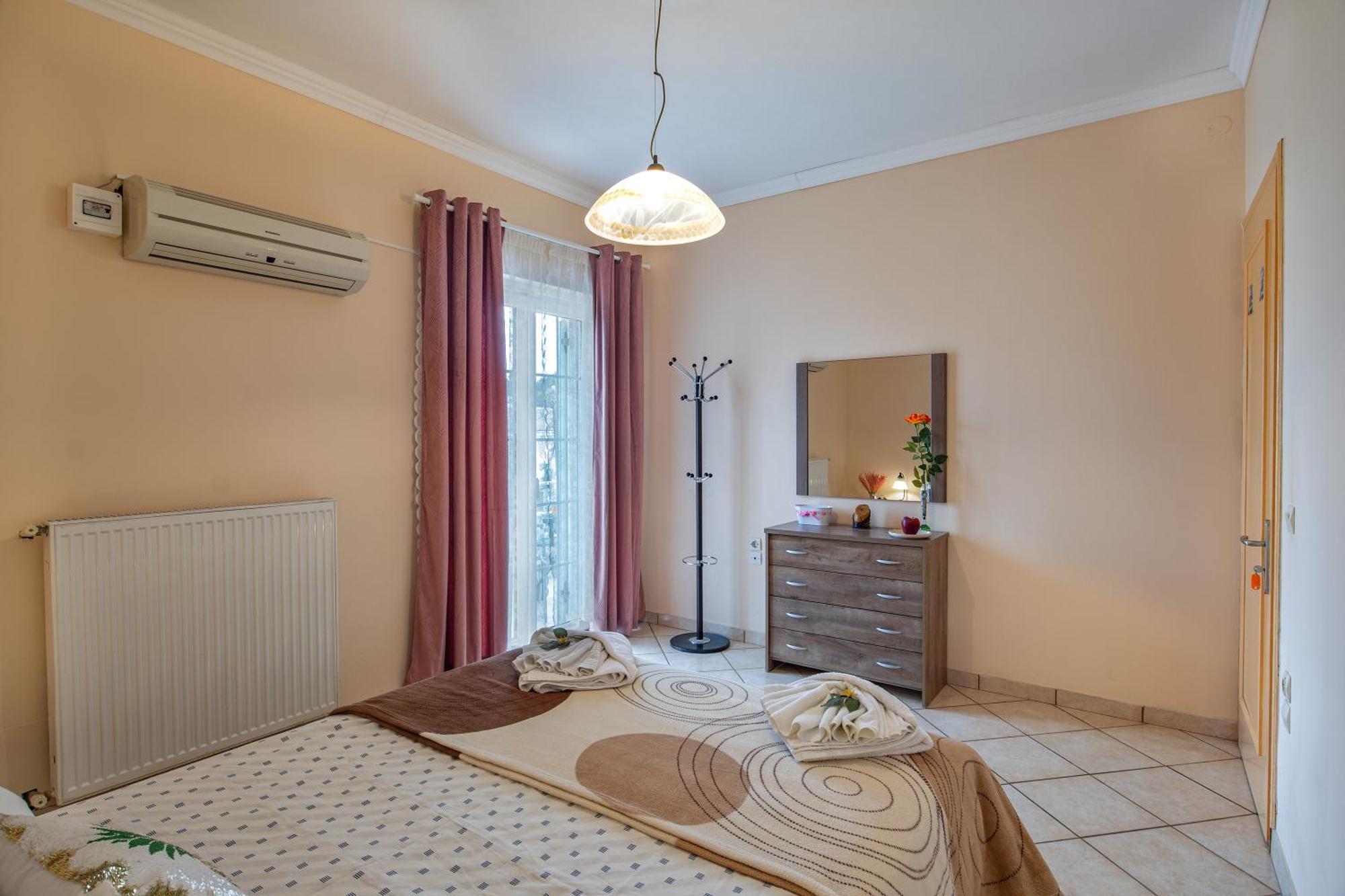 Corfu  House Of Velenia - 2 Bedroom Apartment Near Old Town, Airport And Bus Station מראה חיצוני תמונה